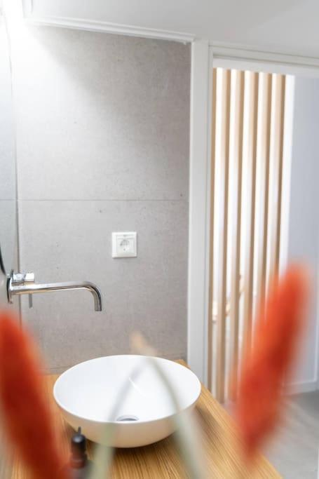 Piraeus Cozy Apartment For 4 Persons 외부 사진