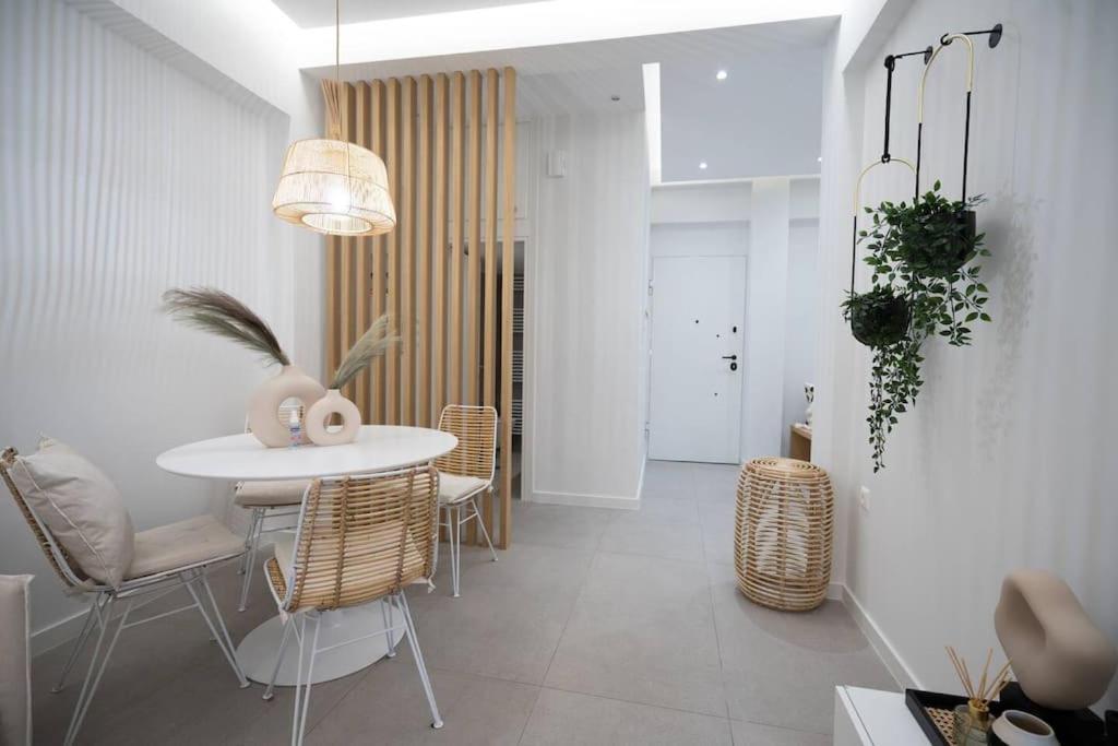 Piraeus Cozy Apartment For 4 Persons 외부 사진