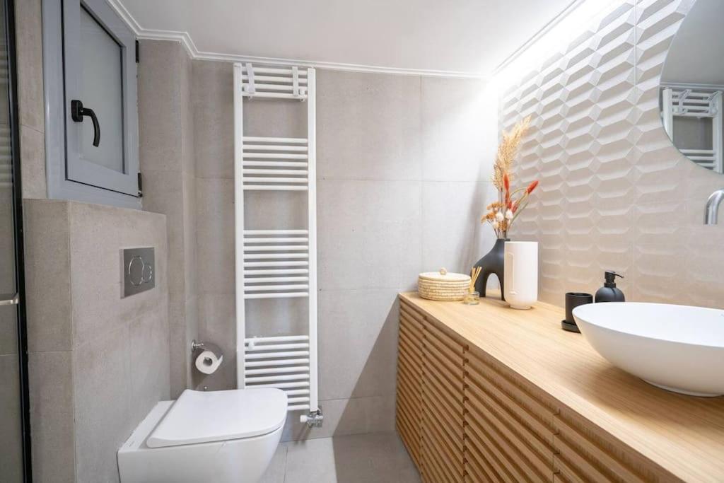 Piraeus Cozy Apartment For 4 Persons 외부 사진