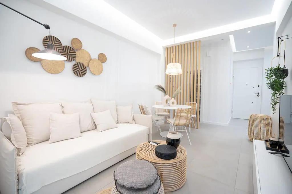 Piraeus Cozy Apartment For 4 Persons 외부 사진